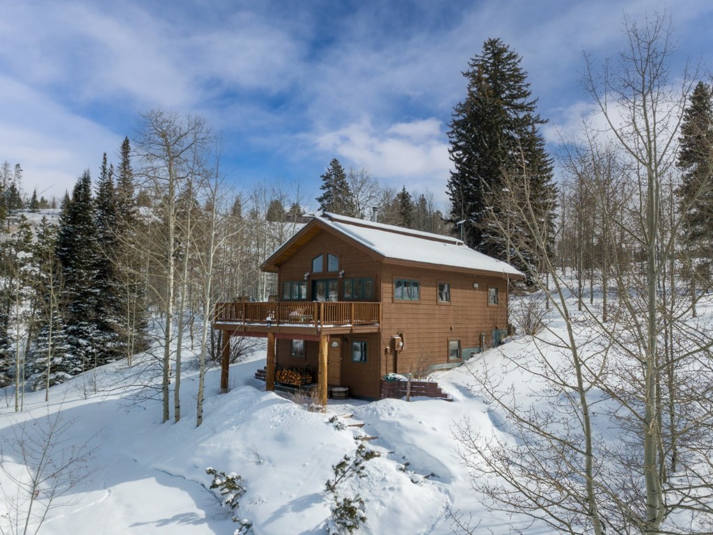 32596 Ute Trail Property Photo 2