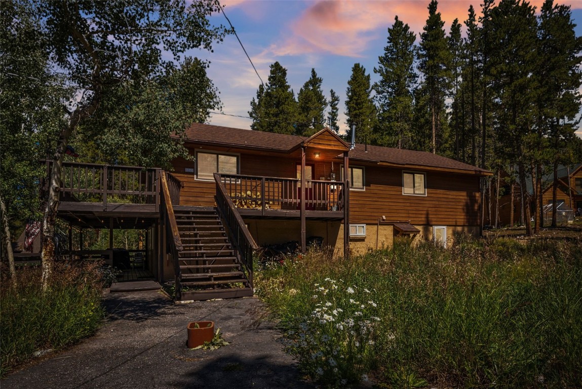 49 Regal Circle Property Photo 8
