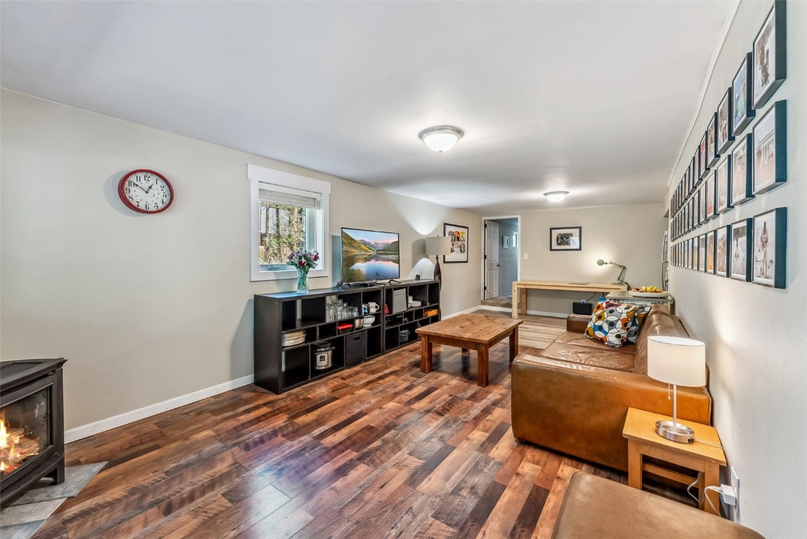 49 Regal Circle Property Photo 17