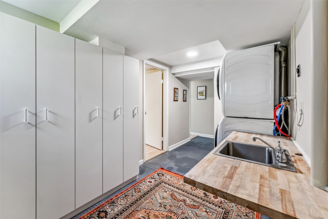 49 Regal Circle Property Photo 29