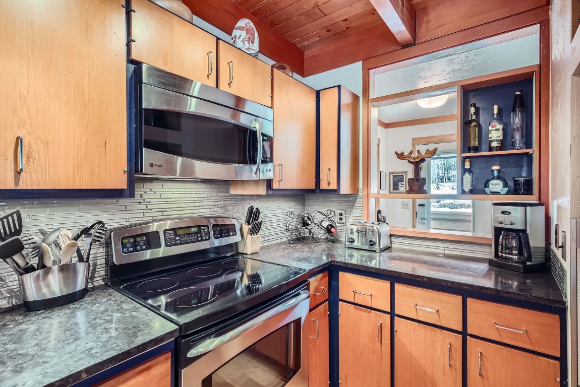 620 Tennis Club Road 1339 Property Photo 13