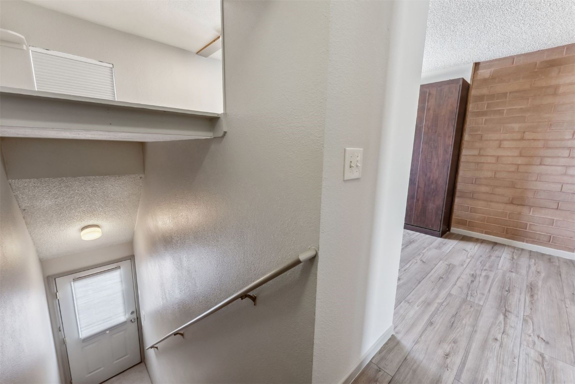 761 Rainbow Drive 761b Property Photo 16
