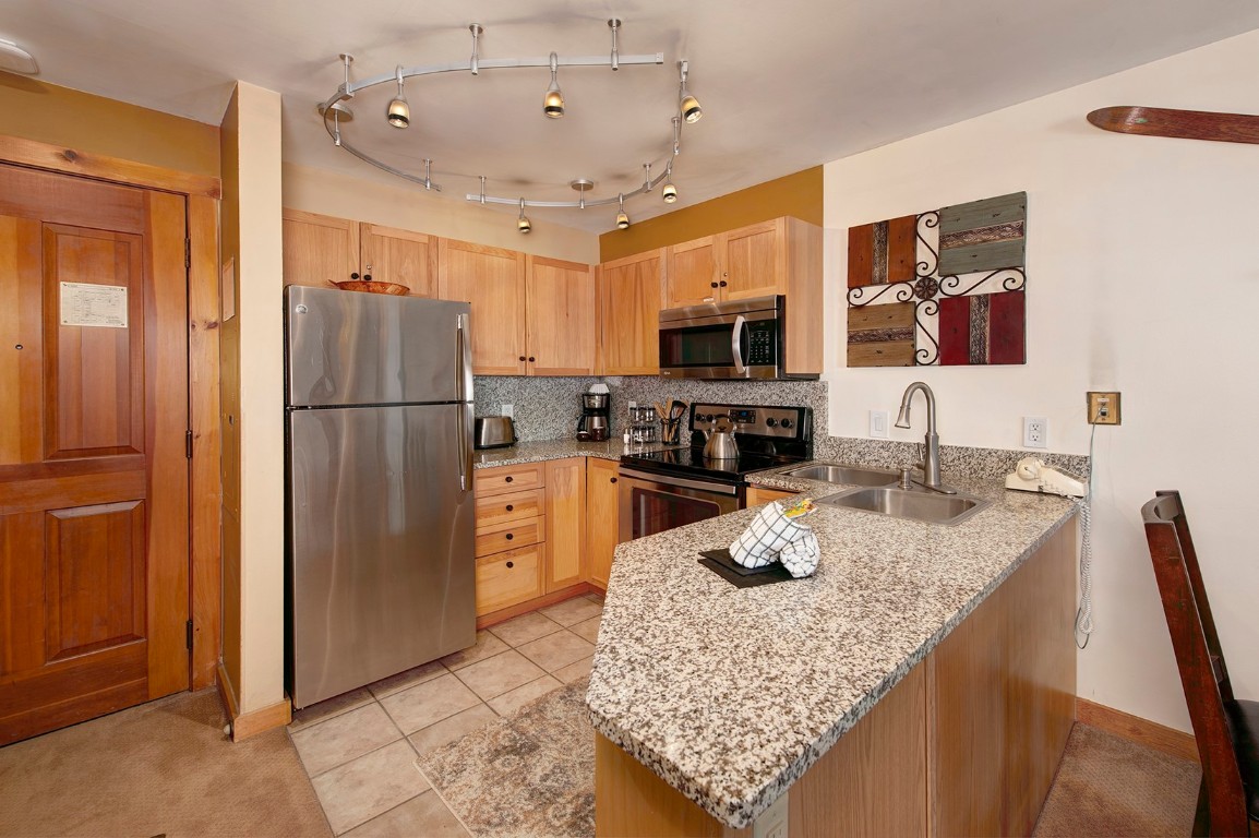 100 Dercum Square 8393 Property Photo
