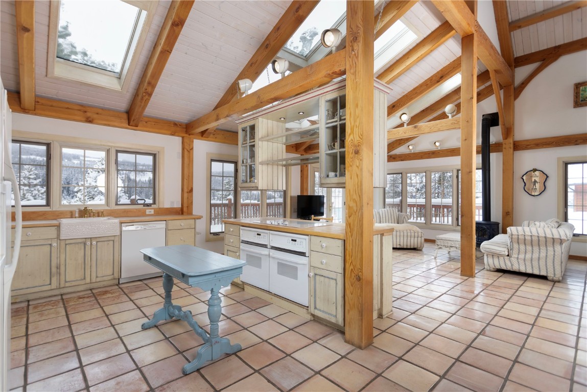 300 Gold Hill Road Property Photo 18