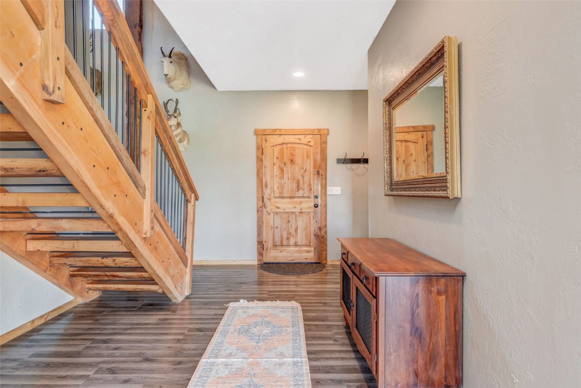 38290 Hillcrest Court Property Photo 14