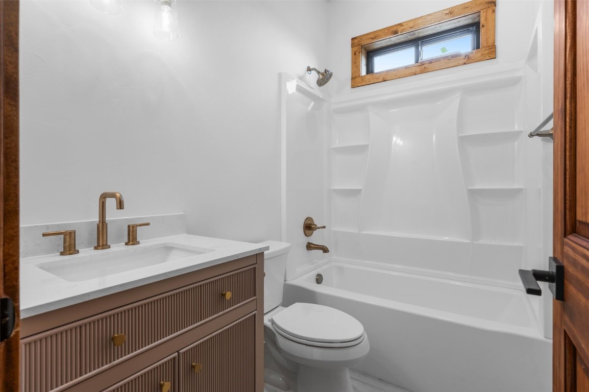 3557 Redhill Road Property Photo 21