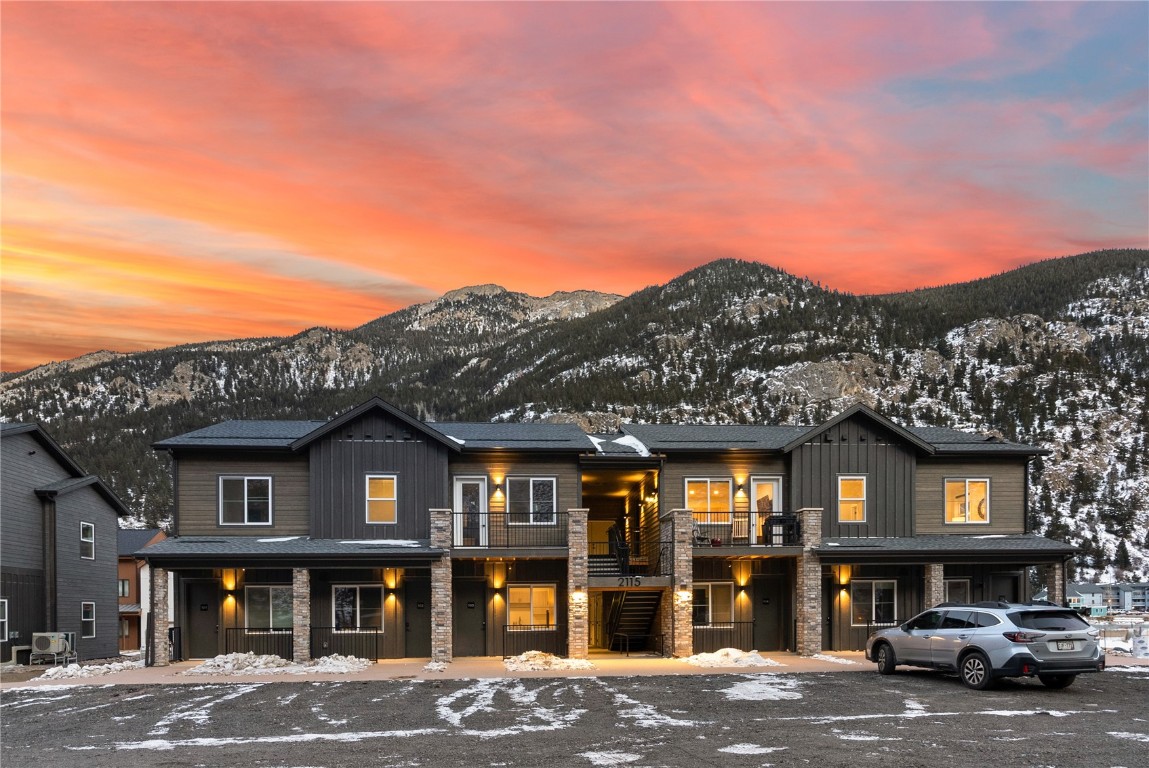 Georgetown Real Estate Listings Main Image