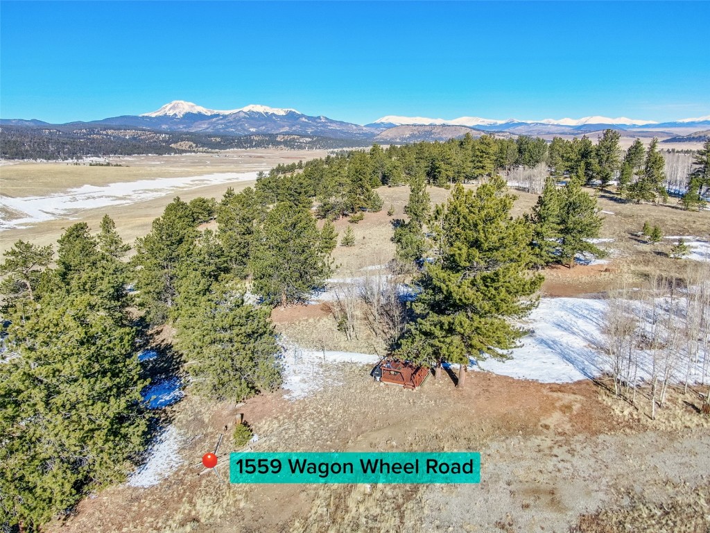 1559 Wagon Wheel Road Property Photo 2