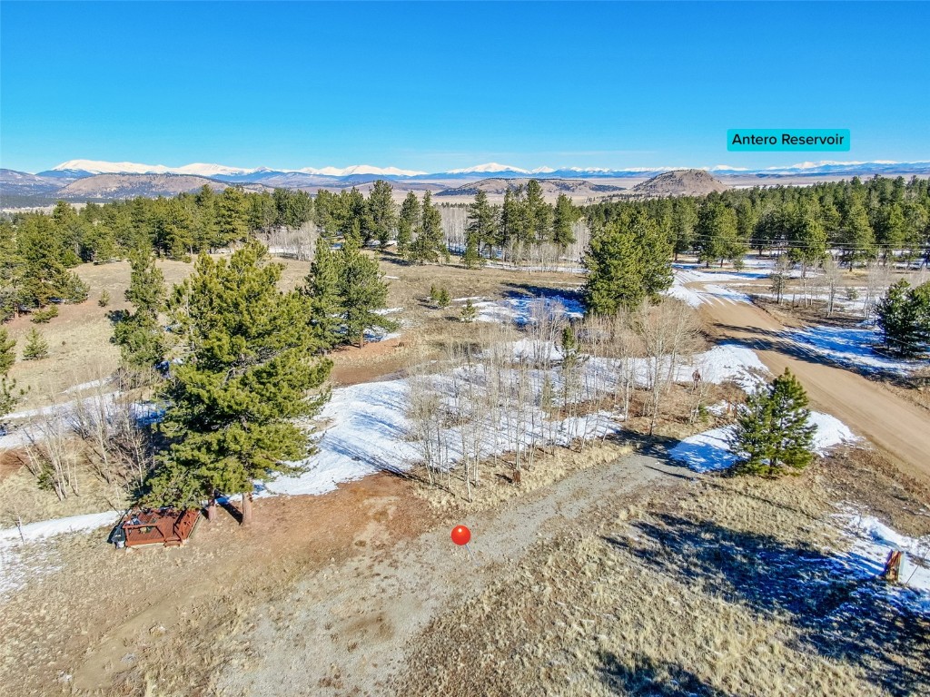 1559 Wagon Wheel Road Property Photo 4
