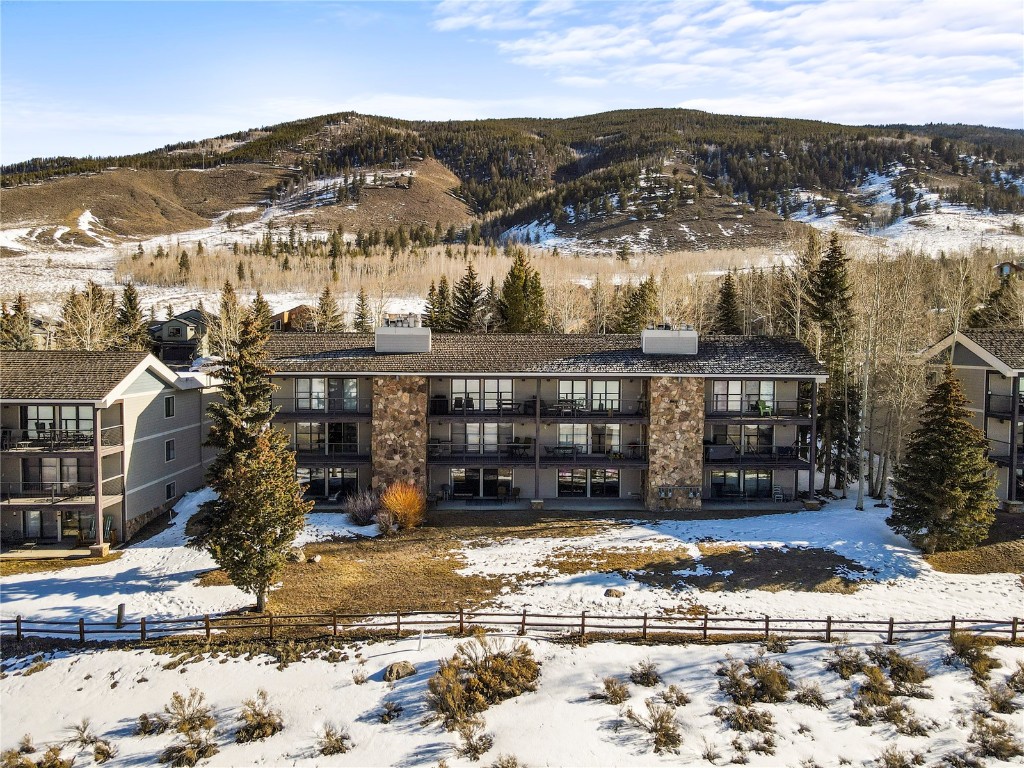 Dillon Bay In Corinthian Hill Condo Real Estate Listings Main Image