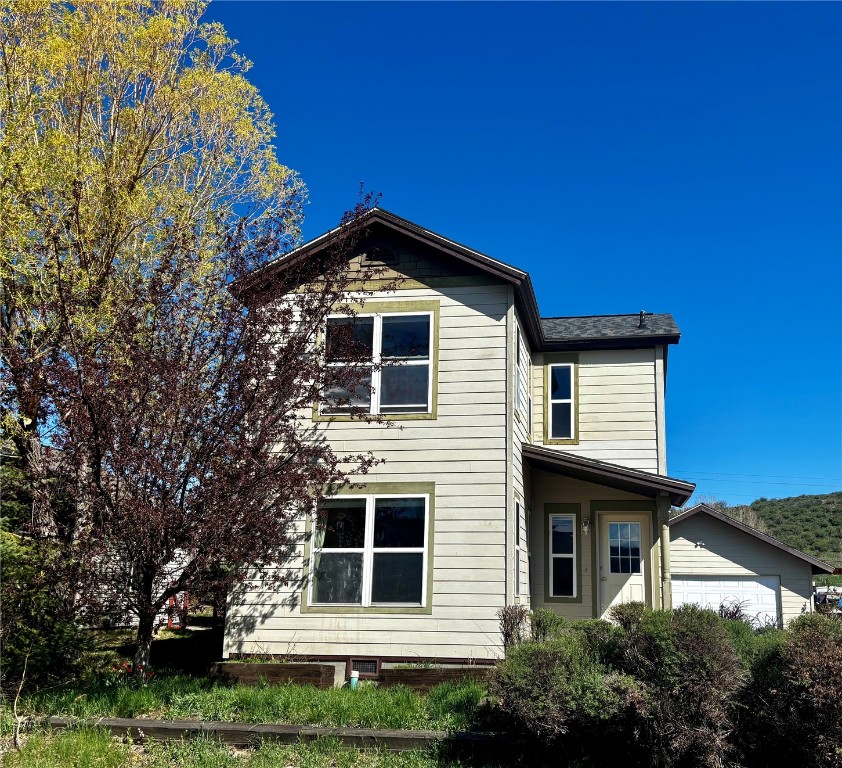 2788 West End Avenue Property Photo 1
