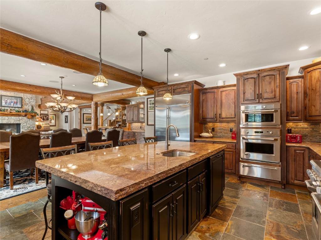 585 Independence Road Property Photo 11