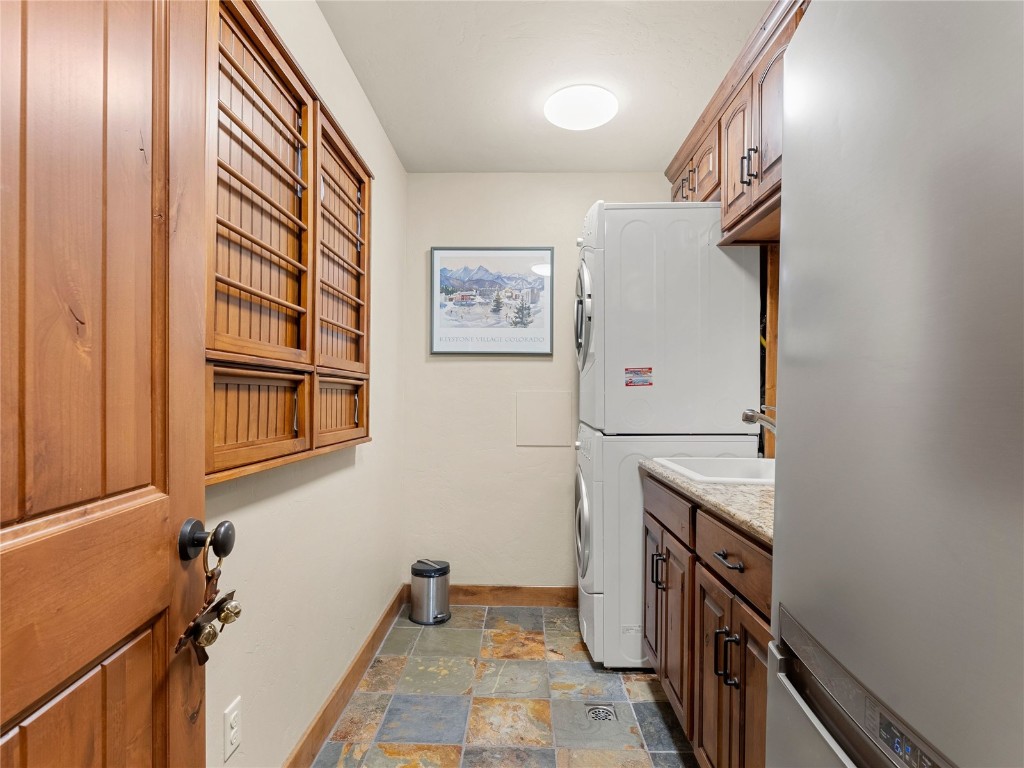 585 Independence Road Property Photo 46