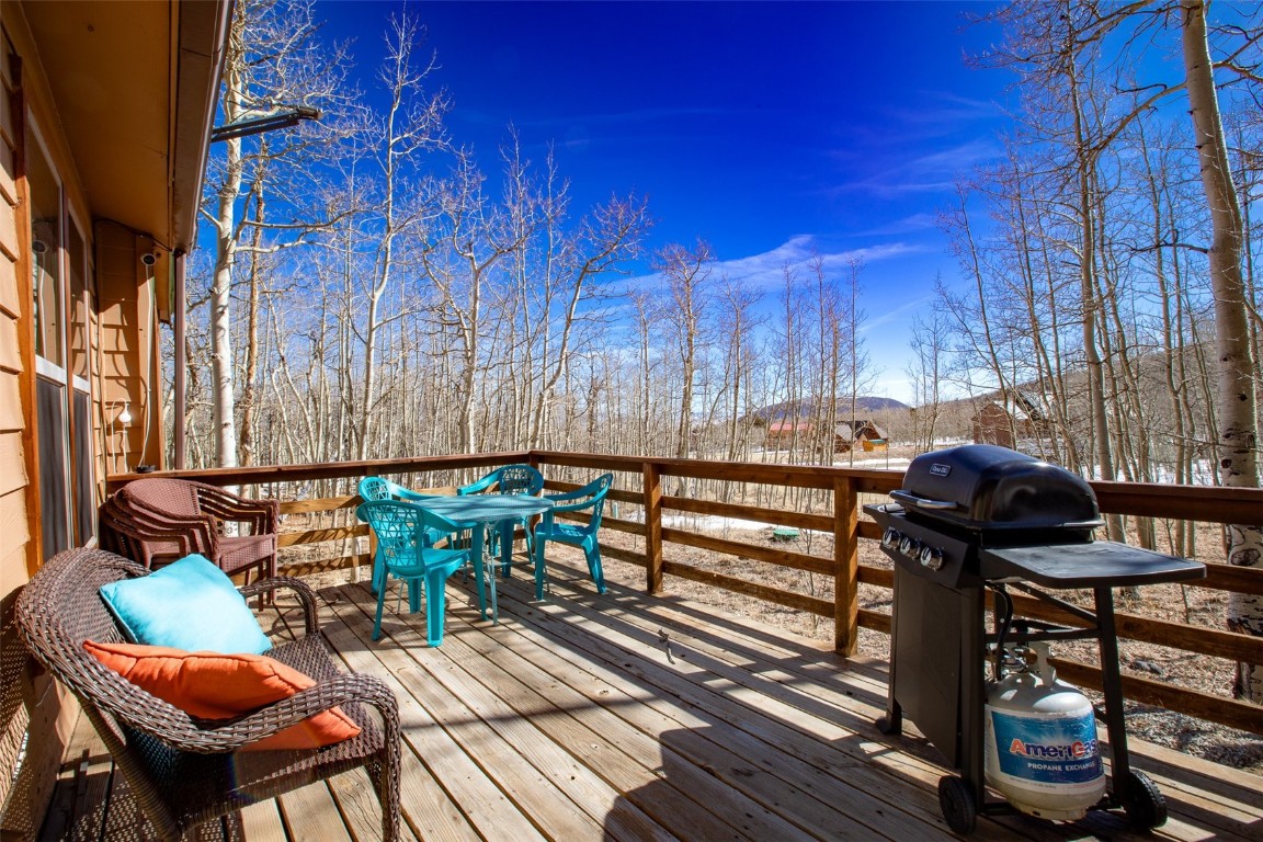 2346 High Creek Road Property Photo 5