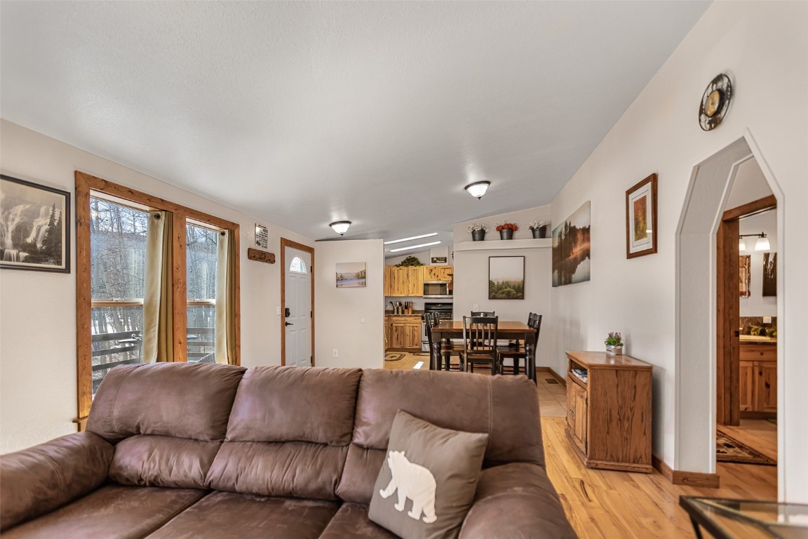 2346 High Creek Road Property Photo 6