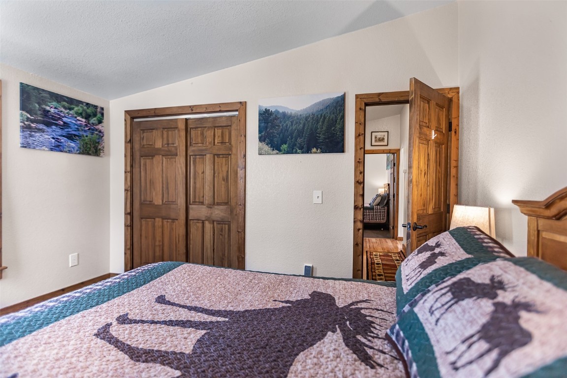 2346 High Creek Road Property Photo 28