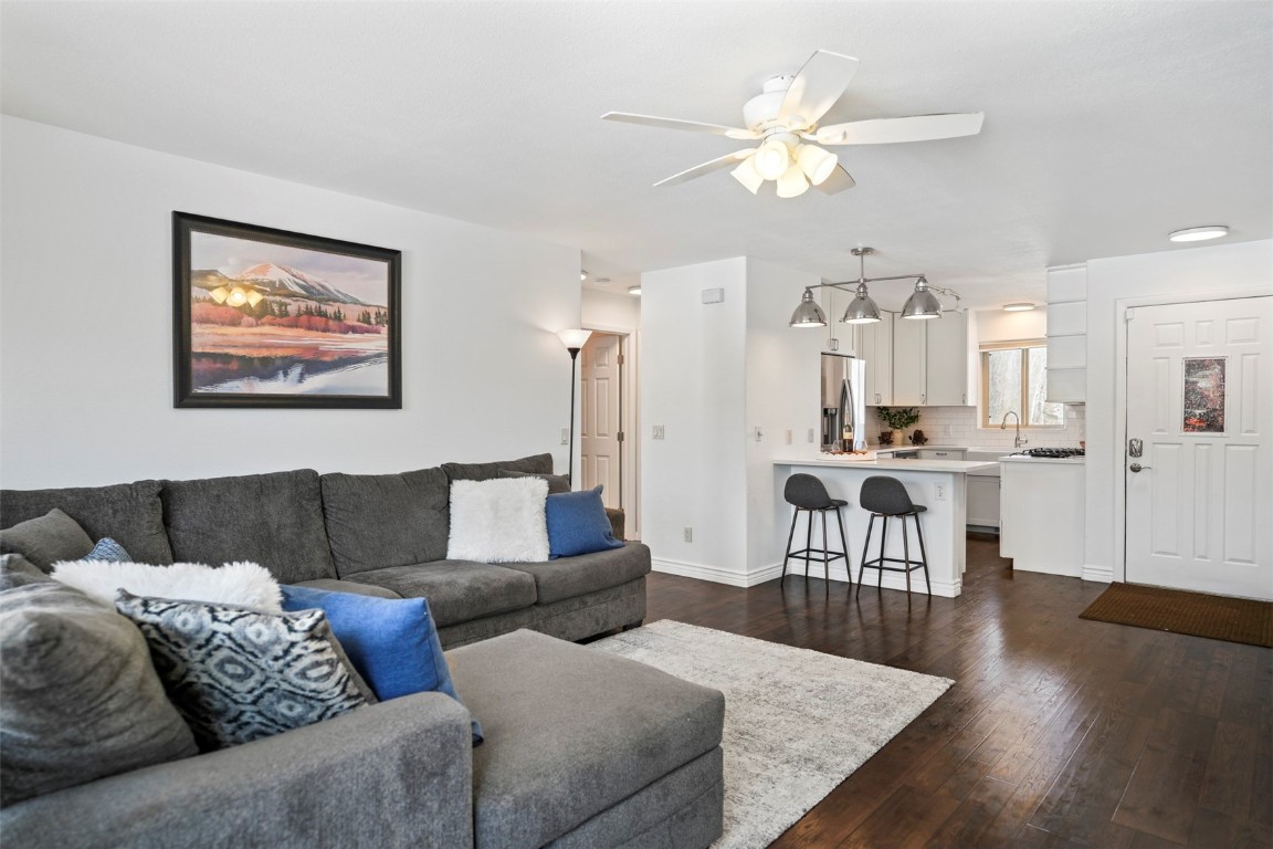 201 Ryan Gulch Road B Property Photo