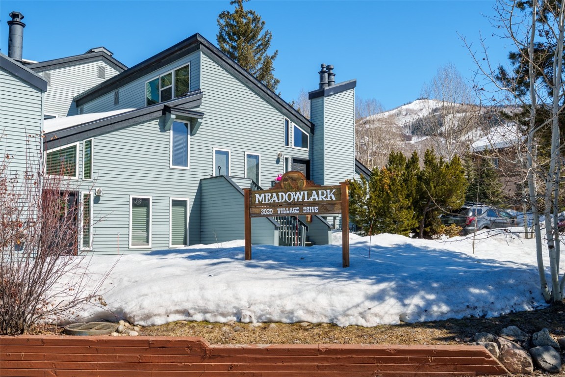 Meadowlark Condo Real Estate Listings Main Image