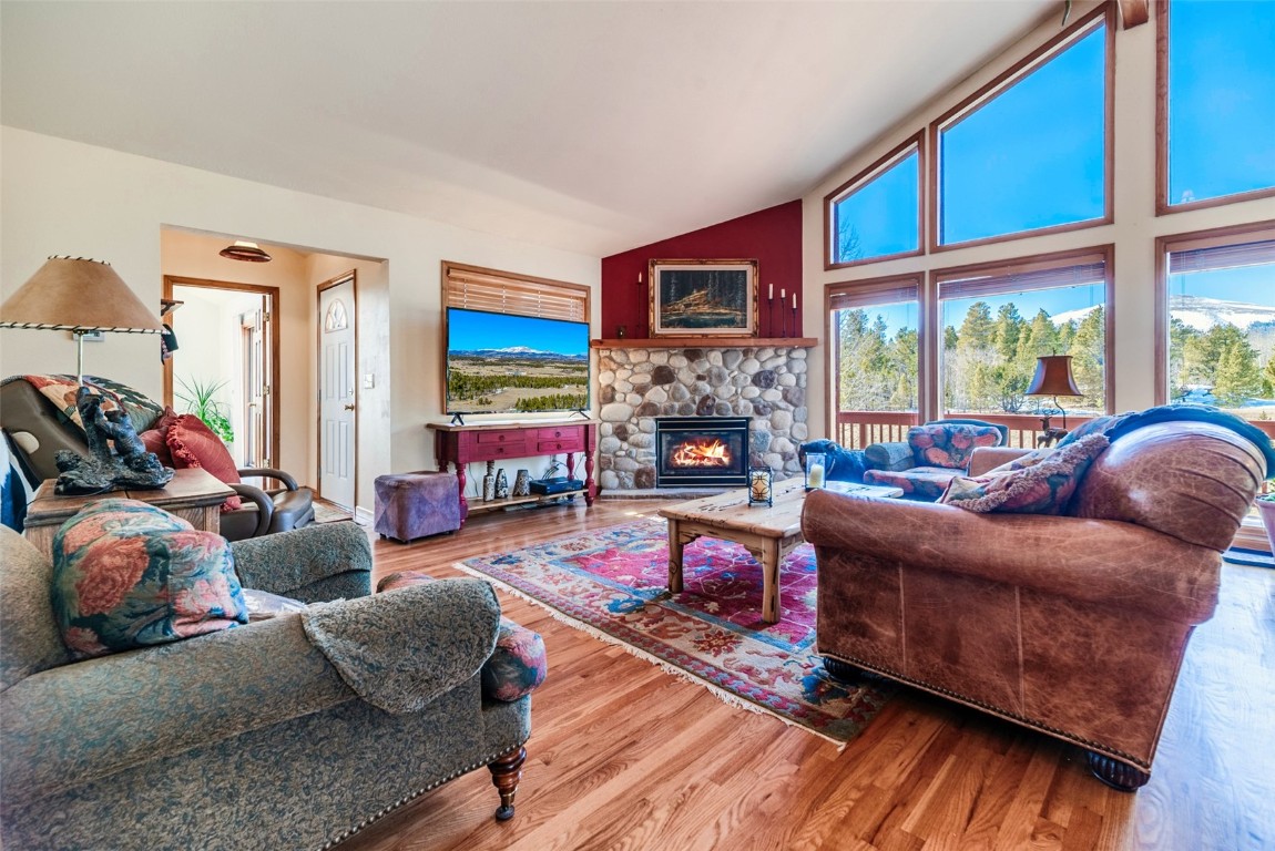 16 Thurber Court Property Photo 12