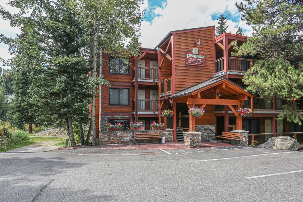 Tannenbaum By The River Real Estate Listings Main Image