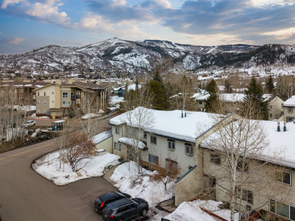 3 Cedar Court 3 Property Photo