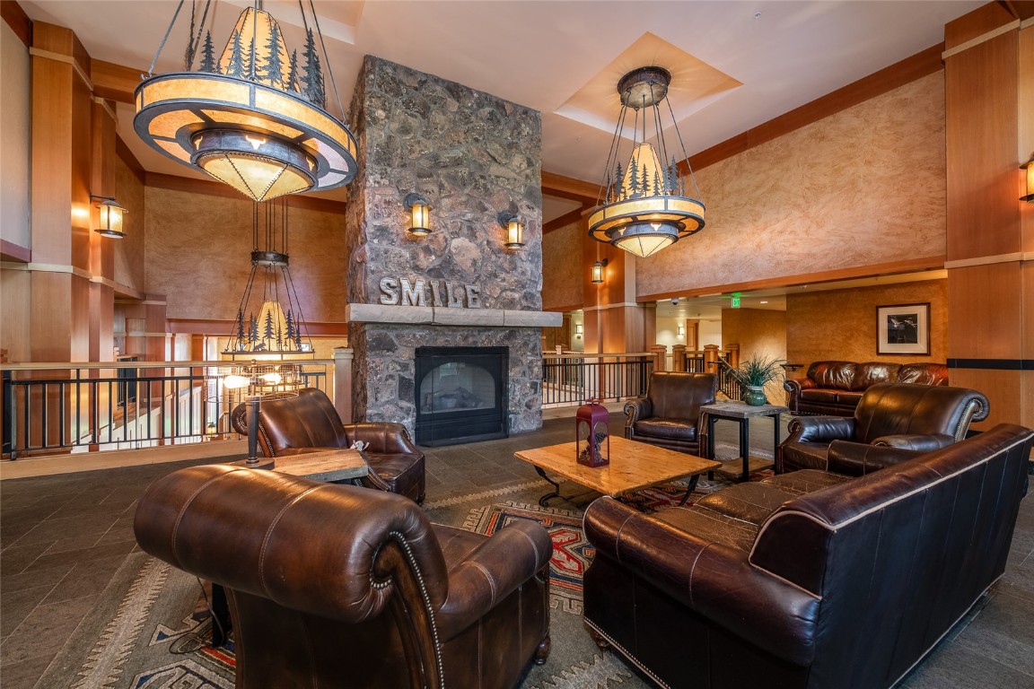 2300 MOUNT WERNER CIRCLE 401