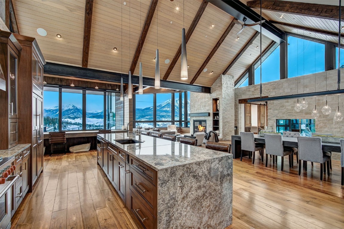 65 Aerie Drive Property Photo 6