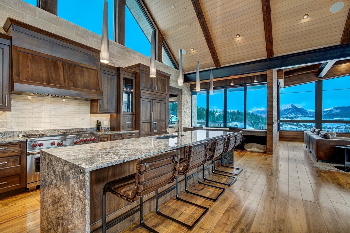 65 Aerie Drive Property Photo 7