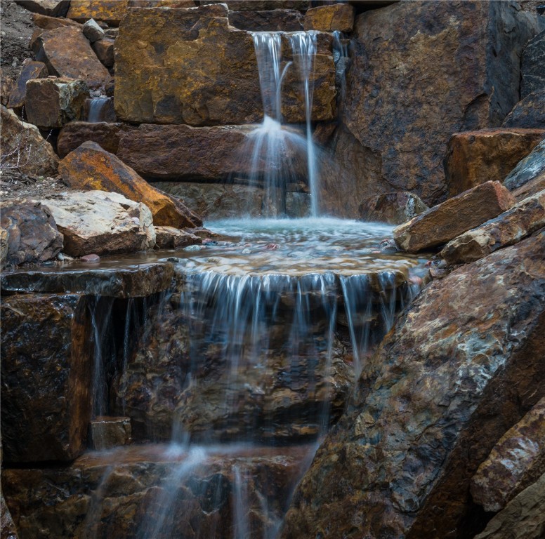 65 Aerie Drive Property Photo 38