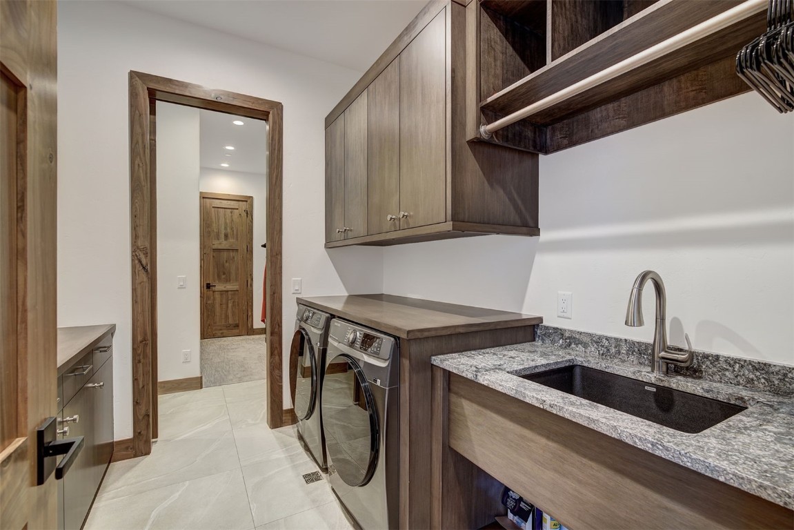 65 Aerie Drive Property Photo 39