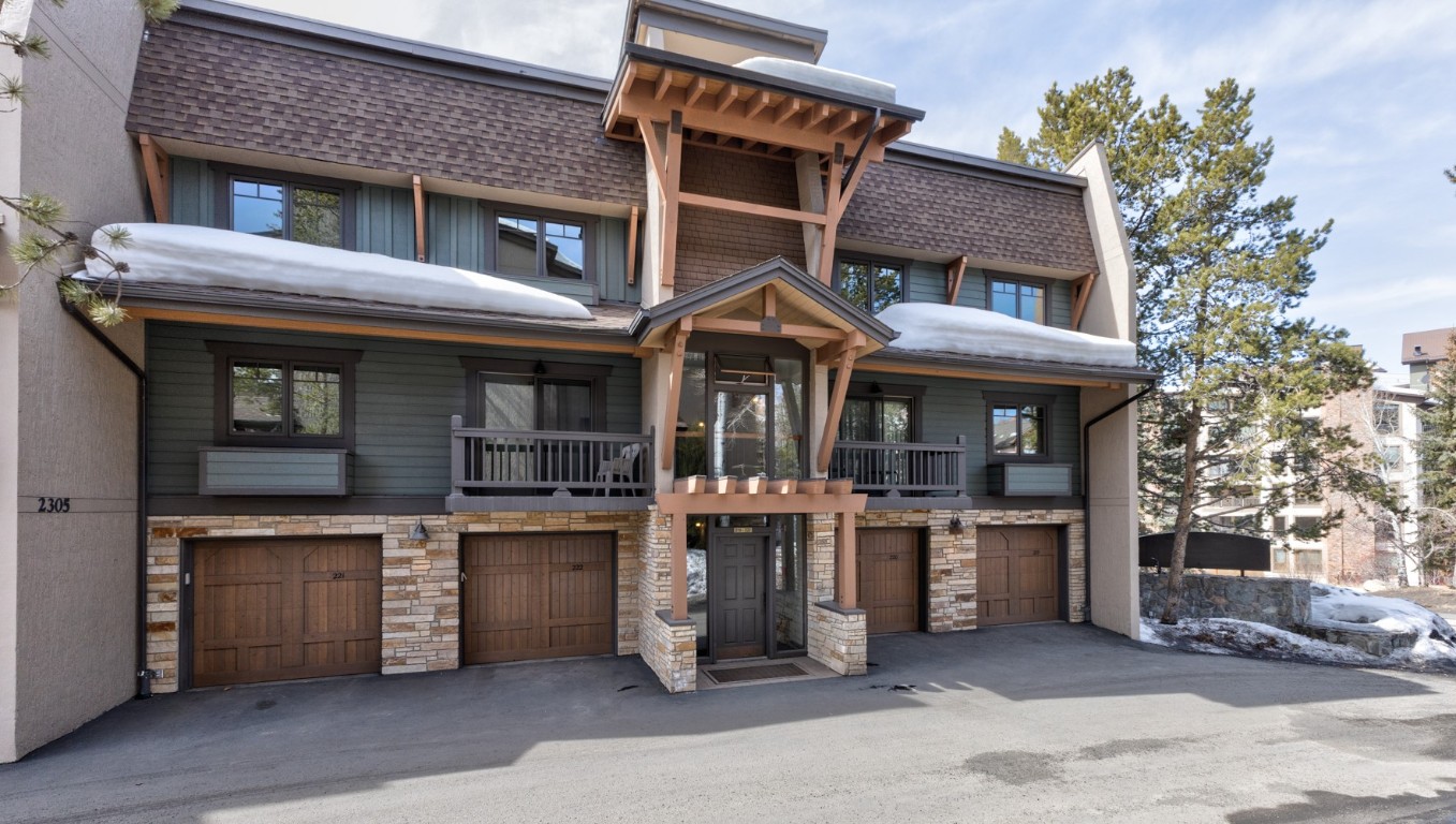 Phoenix At Steamboat Condo Real Estate Listings Main Image