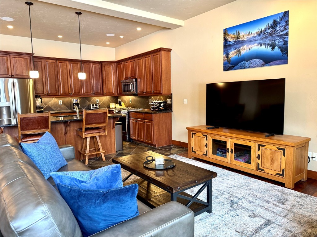1579 Moraine Circle Property Photo