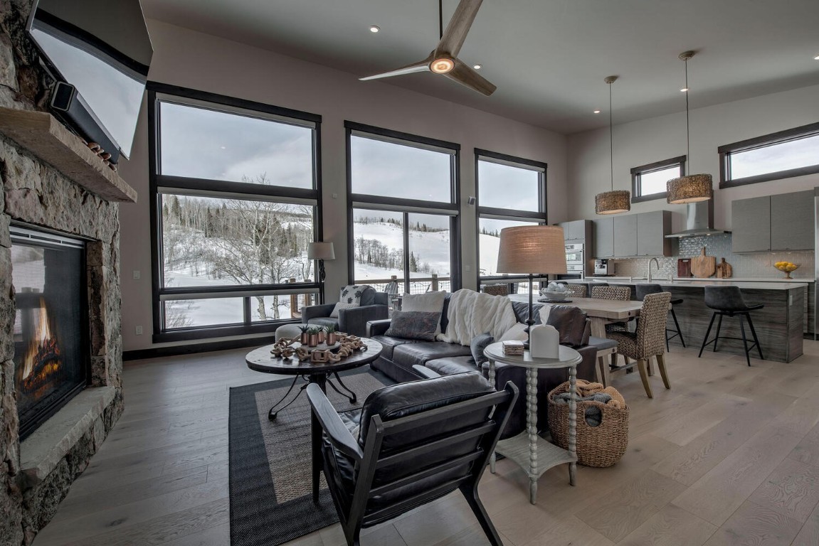 140 Vendette Road Property Photo 1