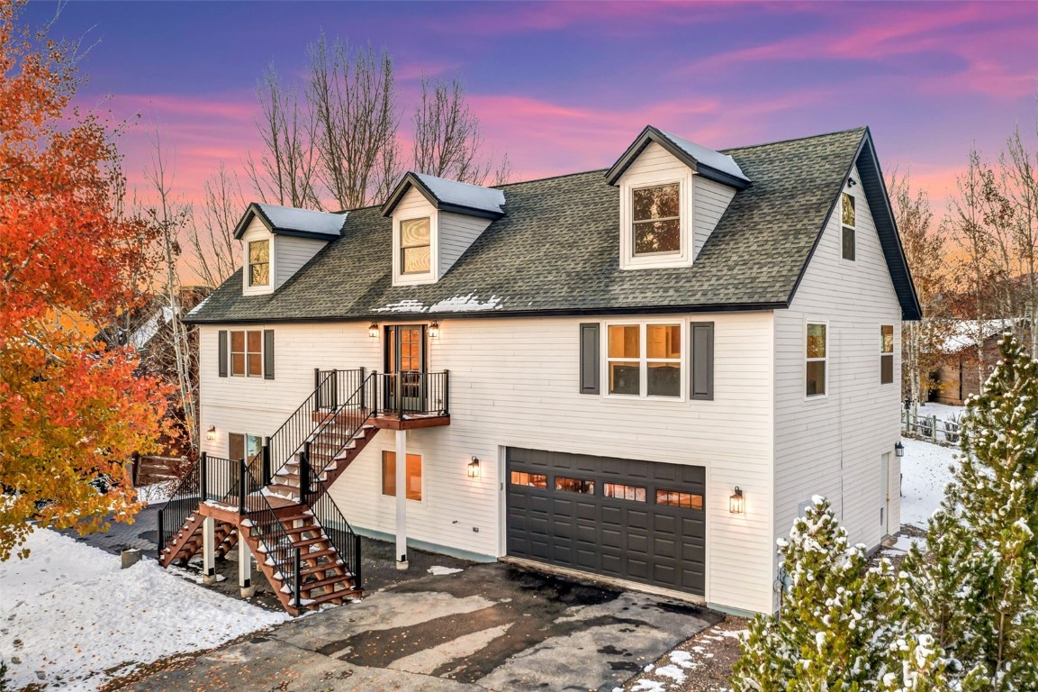 Heritage Park Real Estate Listings Main Image