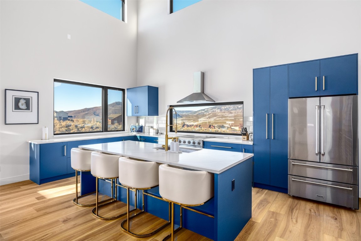 23395 Stageline Avenue Property Photo 6