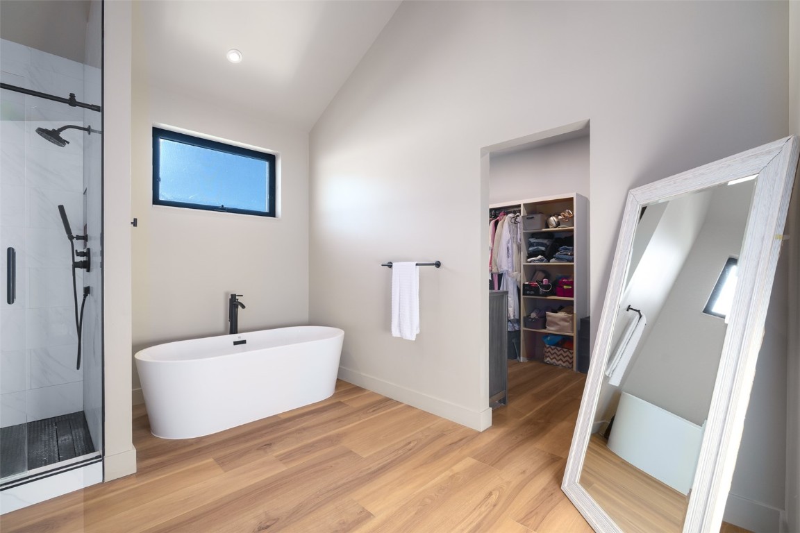 23395 Stageline Avenue Property Photo 18