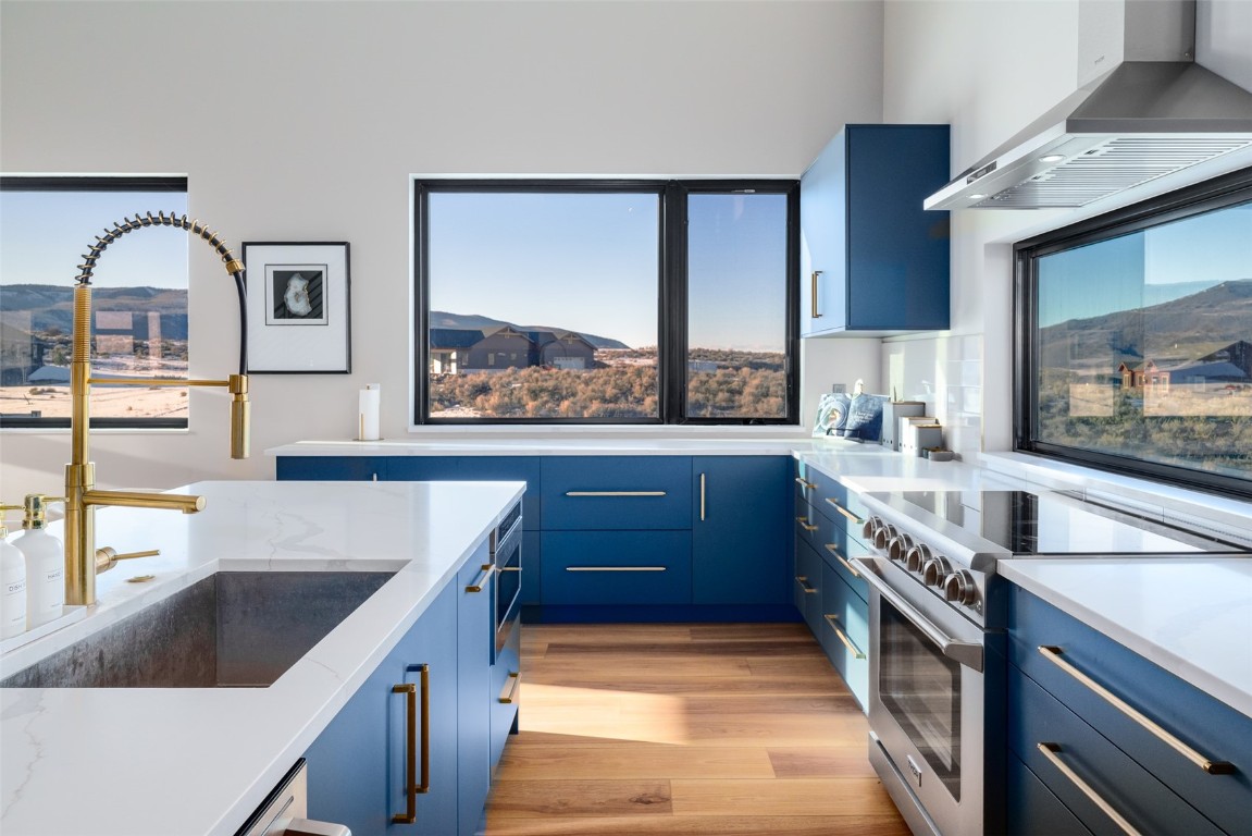 23395 Stageline Avenue Property Photo 21