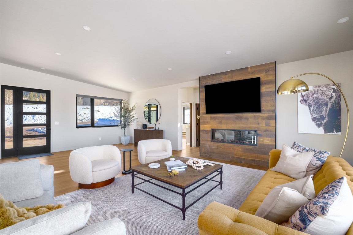 23395 Stageline Avenue Property Photo 30