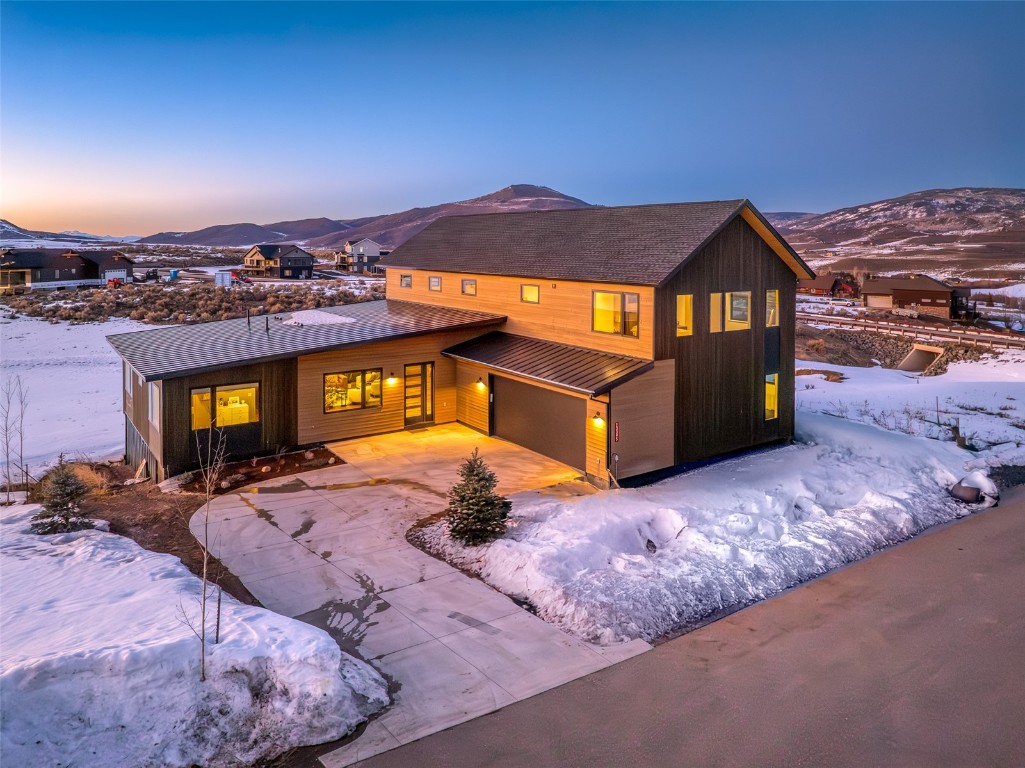 23395 Stageline Avenue Property Photo 38