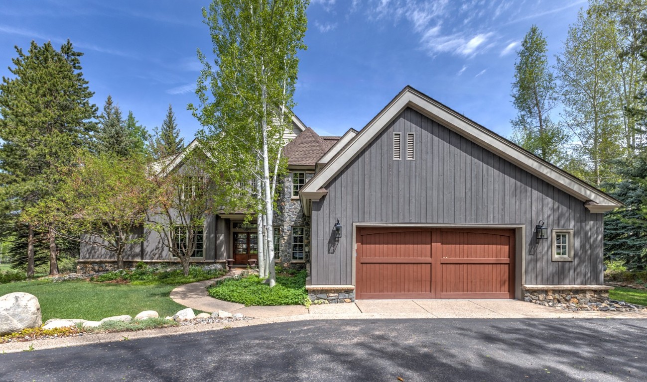 1031 Steamboat Boulevard Property Photo 1