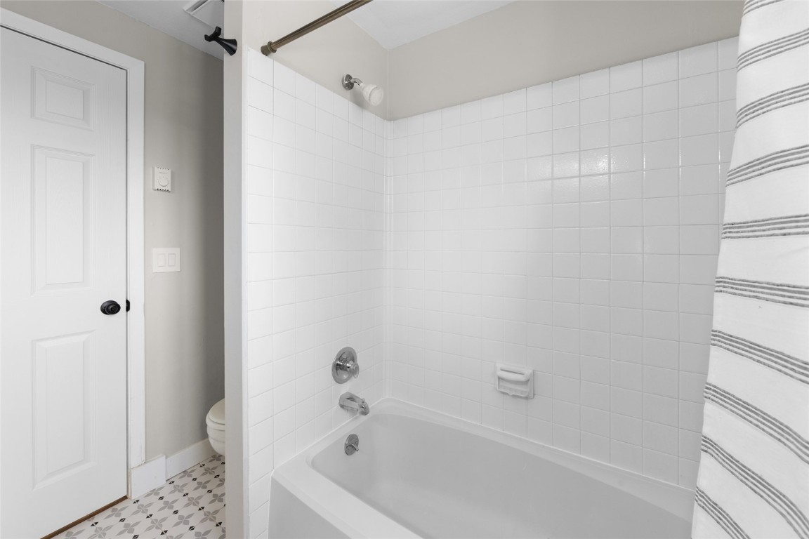 321 18th Street Property Photo 28