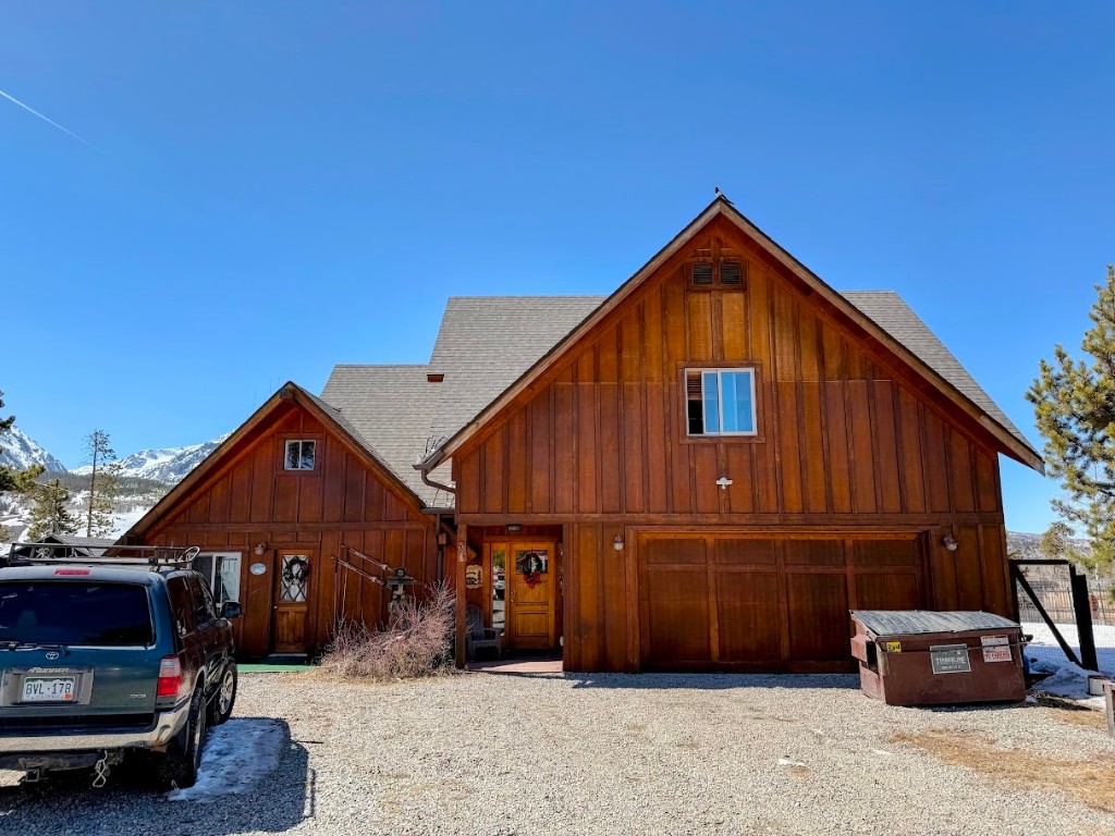 565 Tanglewood Lane Property Photo