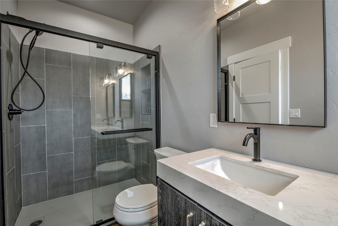 411 Kinsey Avenue Property Photo 34