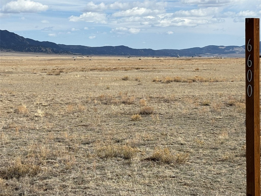 6600 Routt Road Property Photo 11