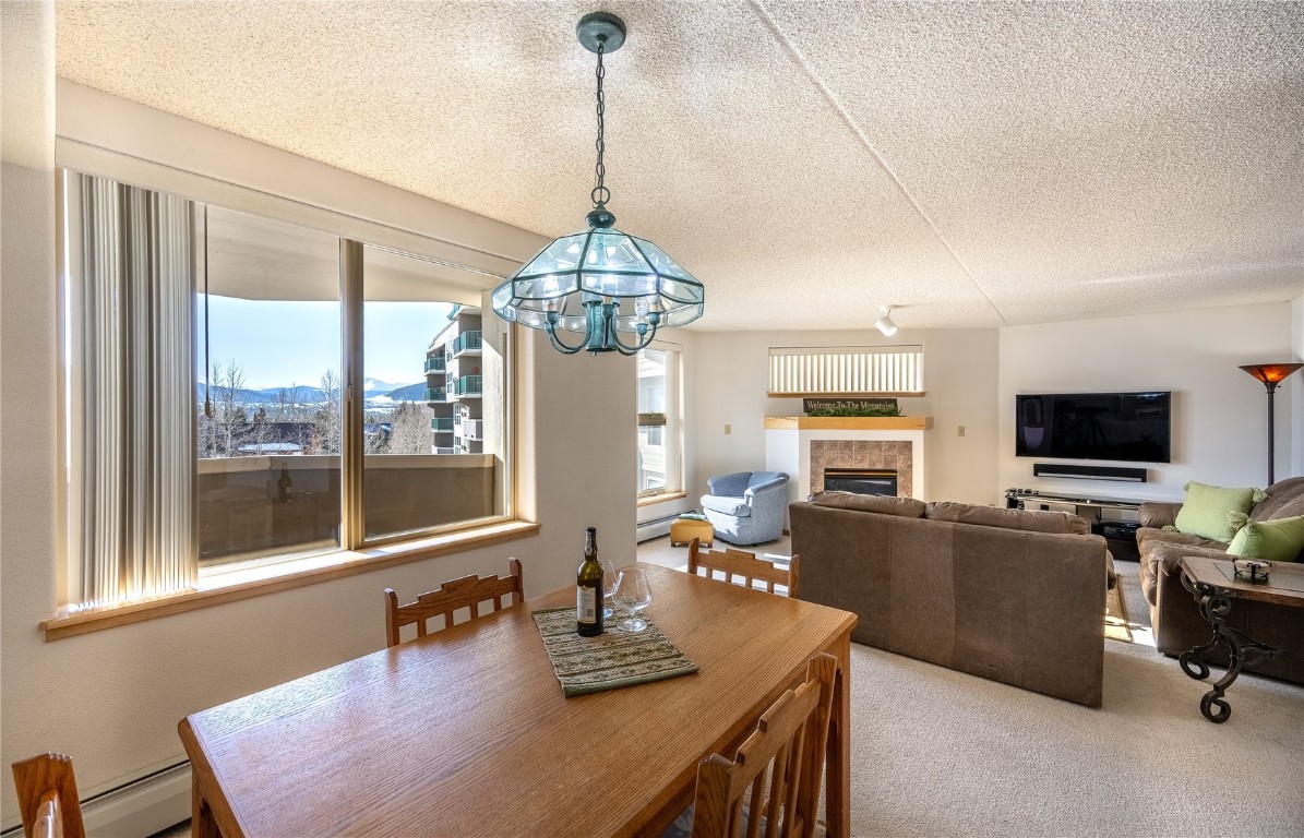 980 Lakepoint Drive 404 Property Photo 4