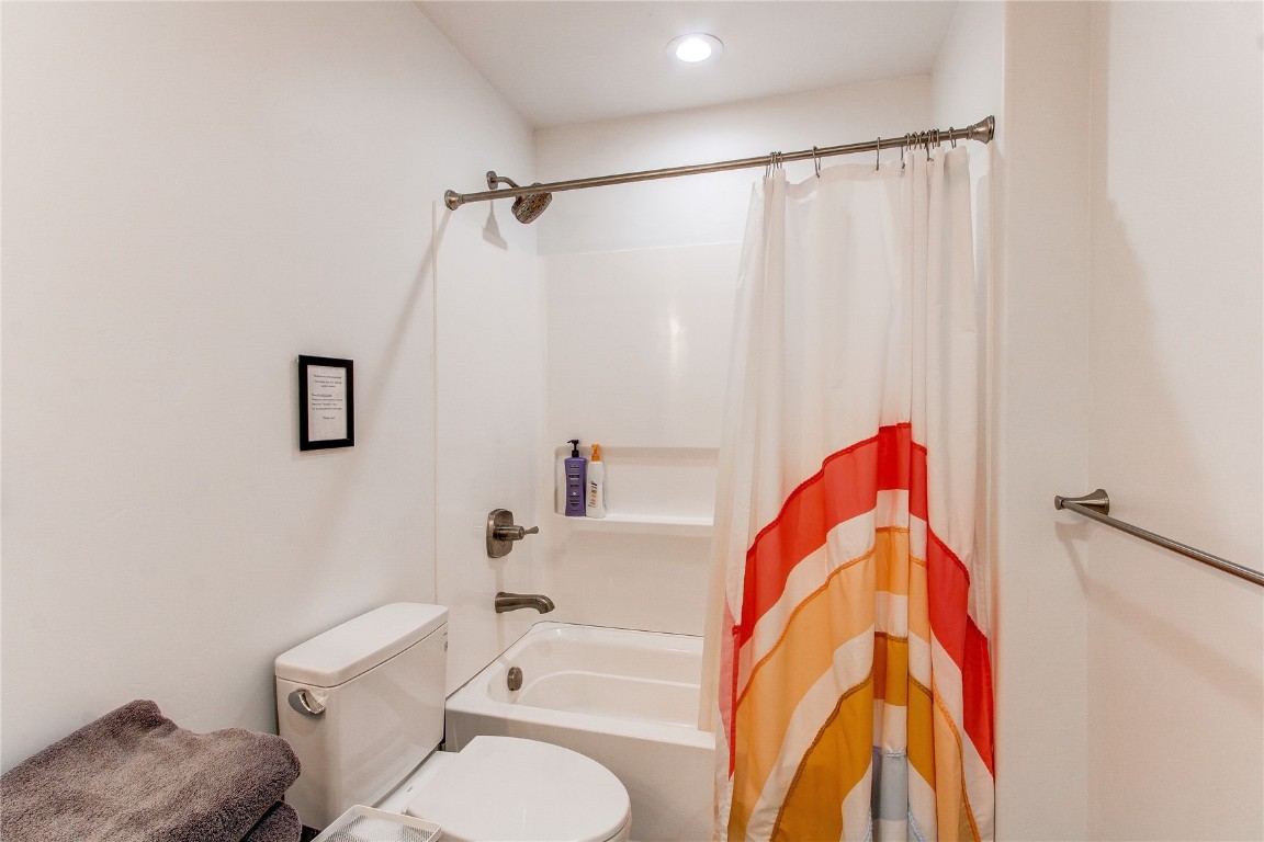877 Sacramento Crossing Property Photo 41
