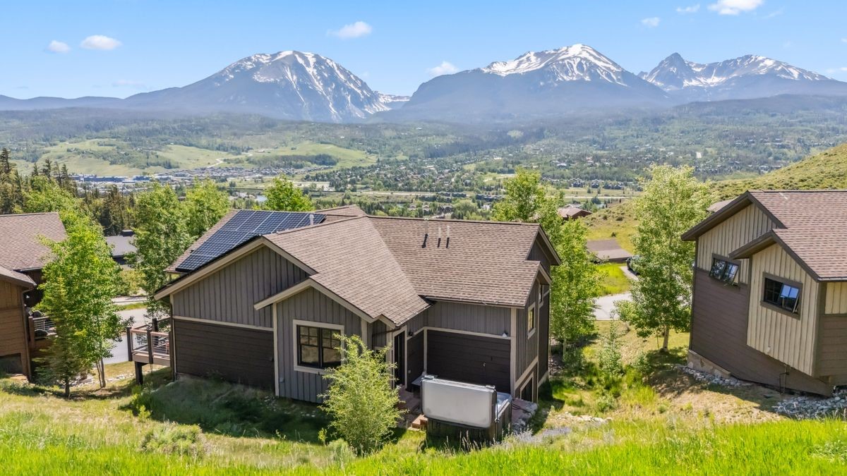 52 Buckskin Lane Property Photo 4