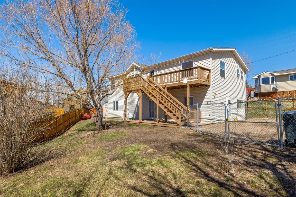 1423 Blake Lane Property Photo 1