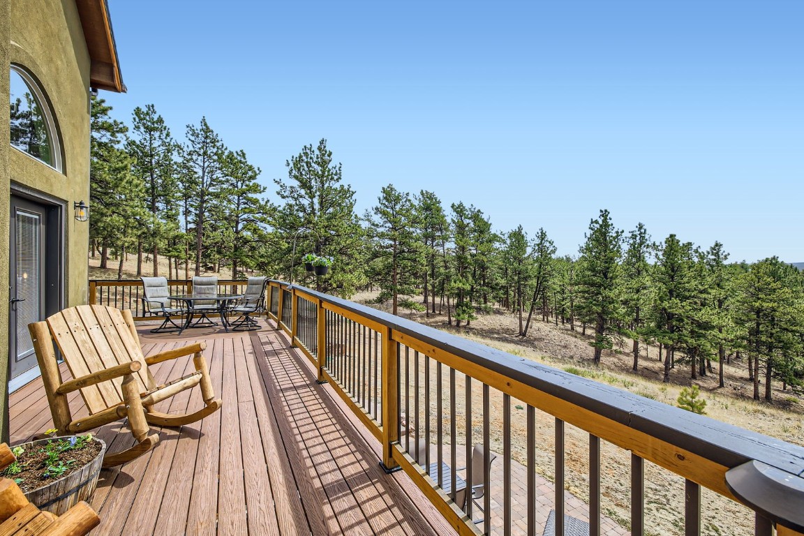 133 Lake DRIVE