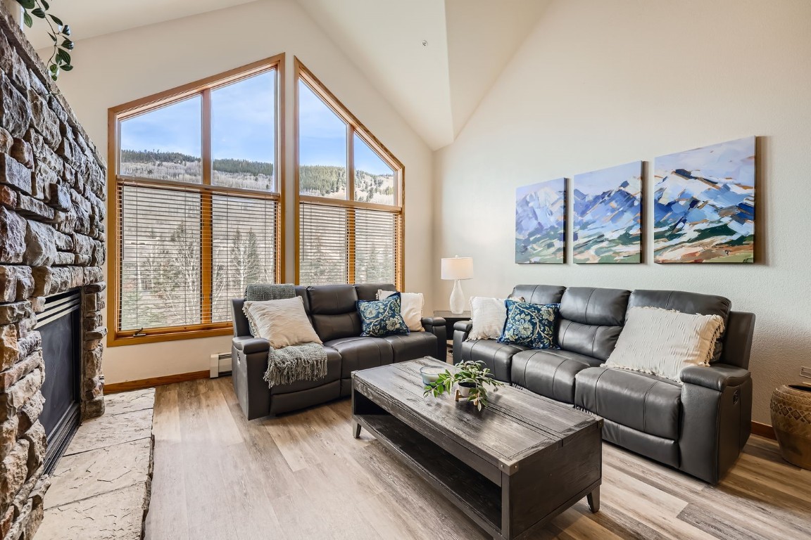 23110 Us Hwy 6 5094 Property Photo